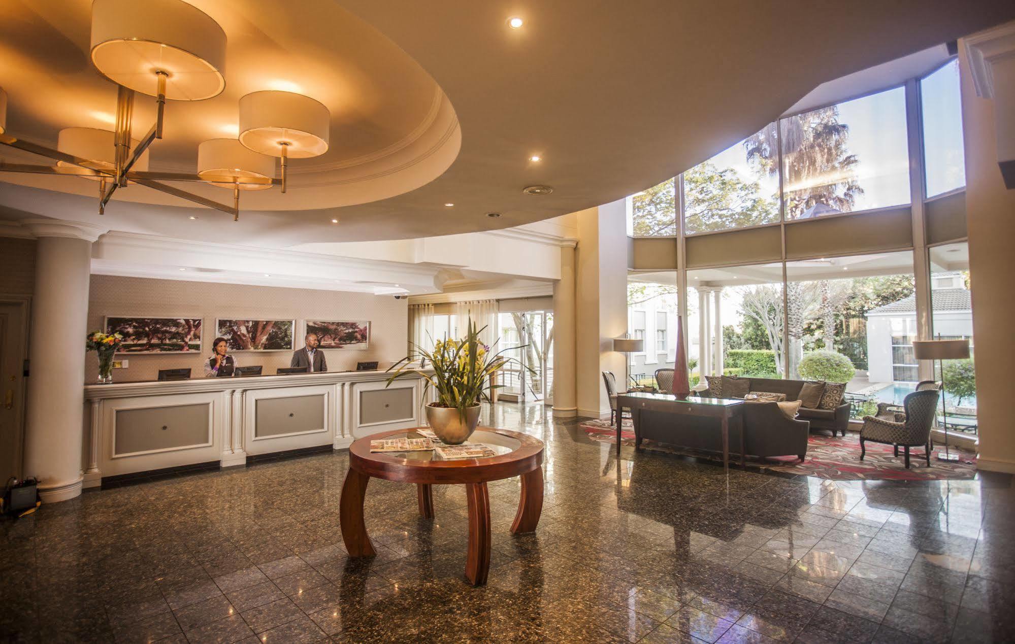 Garden Court Morningside Sandton Johannesburg Esterno foto